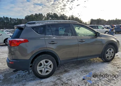 2015 Toyota Rav4 Le from USA, damaged, VIN JTMBFREV0FD173518